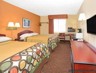 Hotel Oyo Co Downtown Castle Rock