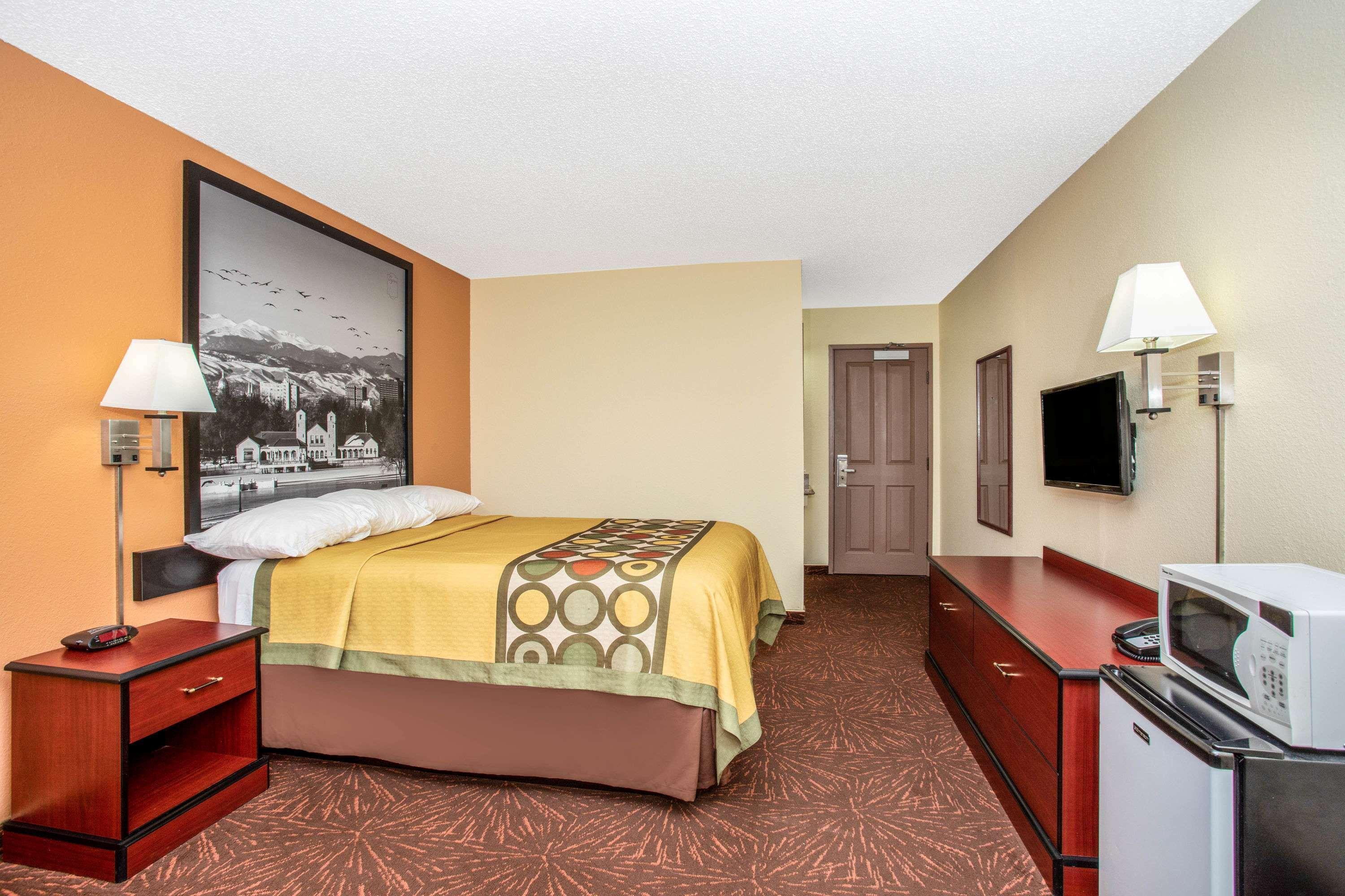 Hotel Oyo Co Downtown
